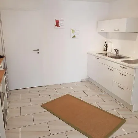 La Perla - Seepferdchen Mit Boxspringbett Und Grossem Bad Apartman Überlingen